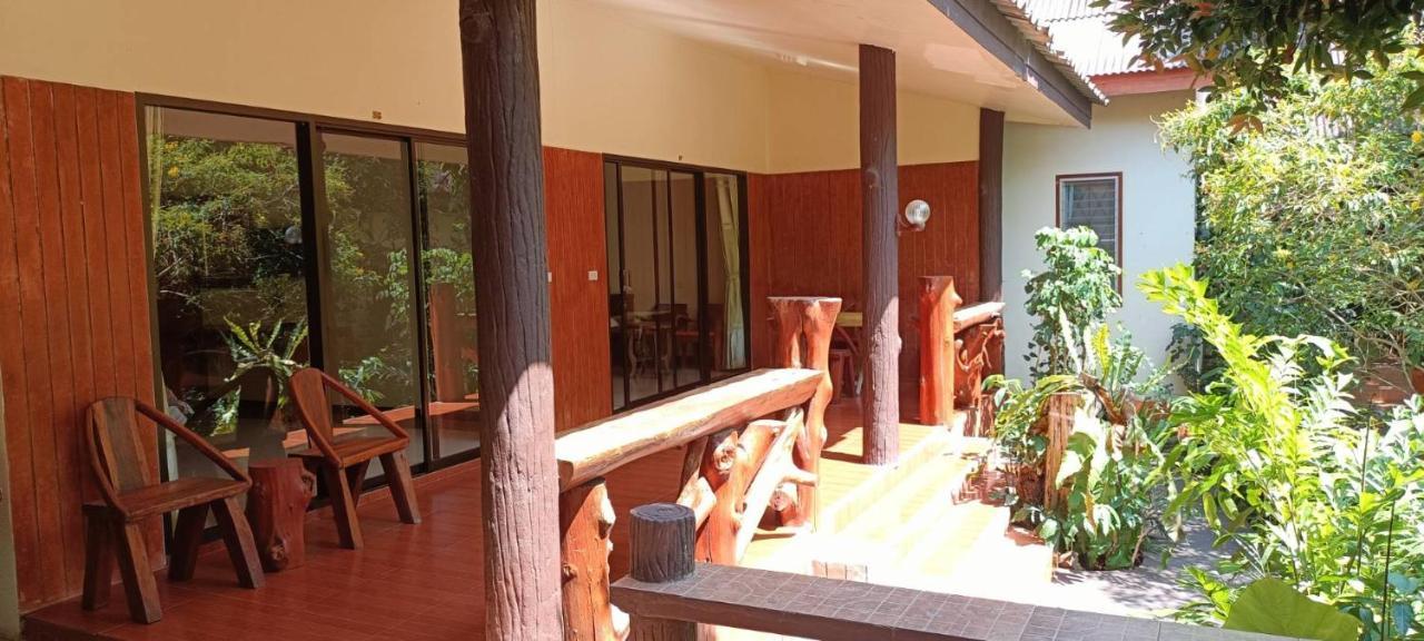 Baan Suan Villas Resort Ban Suan  外观 照片